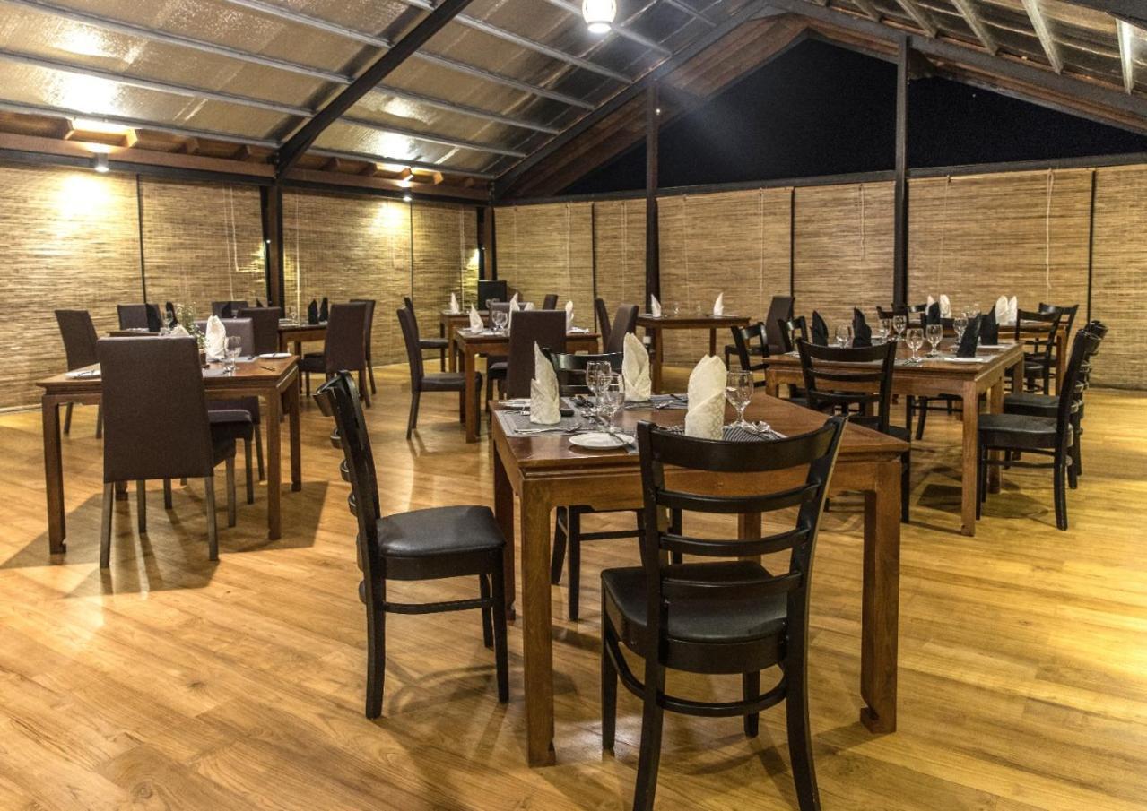 Manthila Hotel Anuradhapura Εξωτερικό φωτογραφία