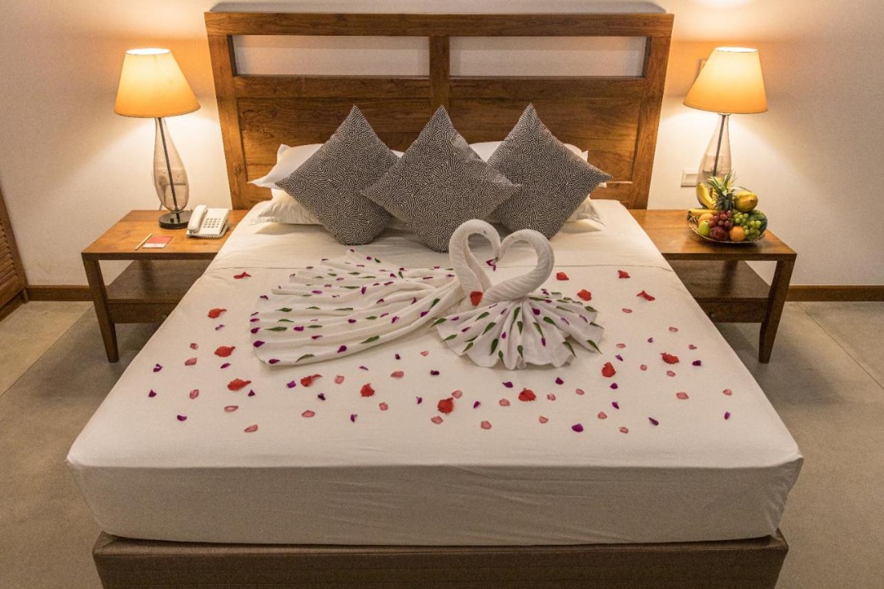 Manthila Hotel Anuradhapura Εξωτερικό φωτογραφία